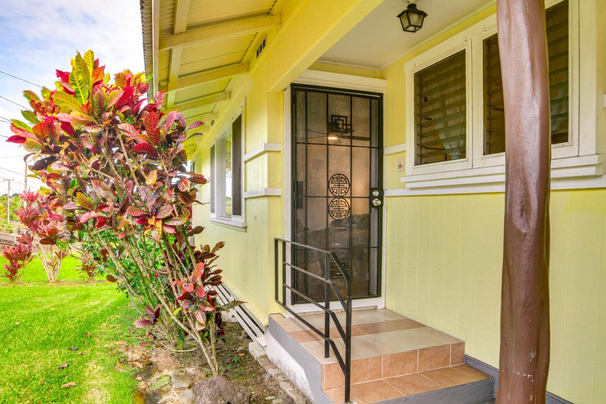 Charming Historic Hilo House Minutes To Beach! Екстериор снимка